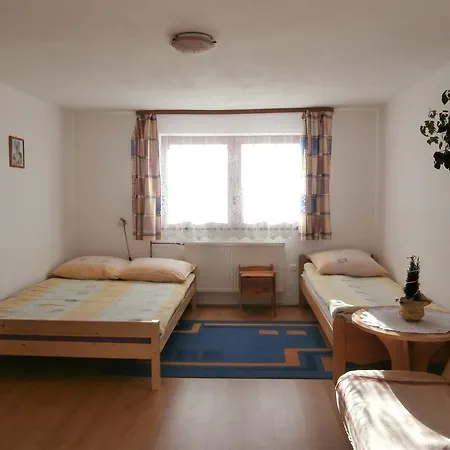 Z Widokiem Na Tatry Czarna Gora